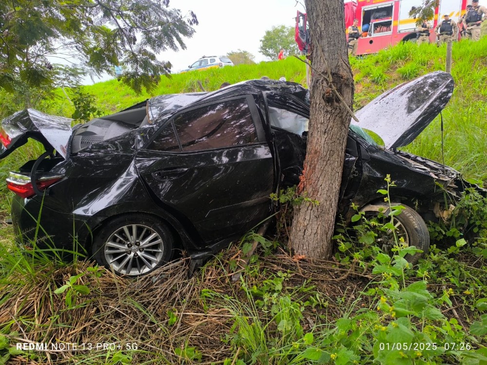Grave acidente na BR-259 mata jovem de 22 anos em Governador Valadares